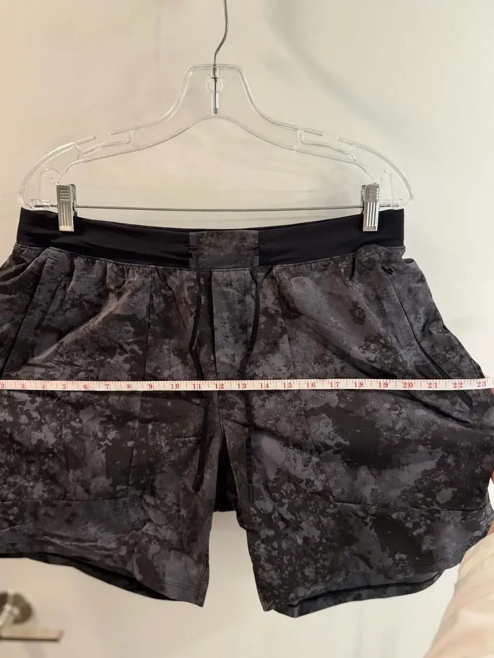 Lululemon Pace Breaker Linerless Shorts 7